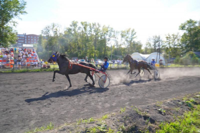 Авторы проекта «Энергия преобразований» рассказали о прошлом и будущем Иркутского ипподрома