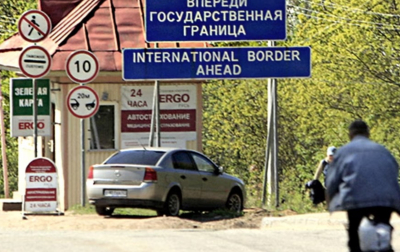 Эстония полностью закроет границу с Россией по ночам. Эстонские власти объяснили это решение &laquo;иррациональным&raquo; поведением России на границе